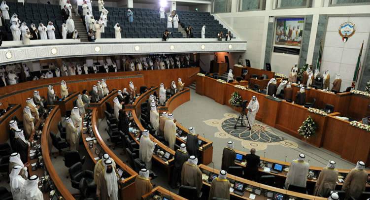 هيمنة ذكورية والأغلبية للشباب في برلمان الكويت الجديد