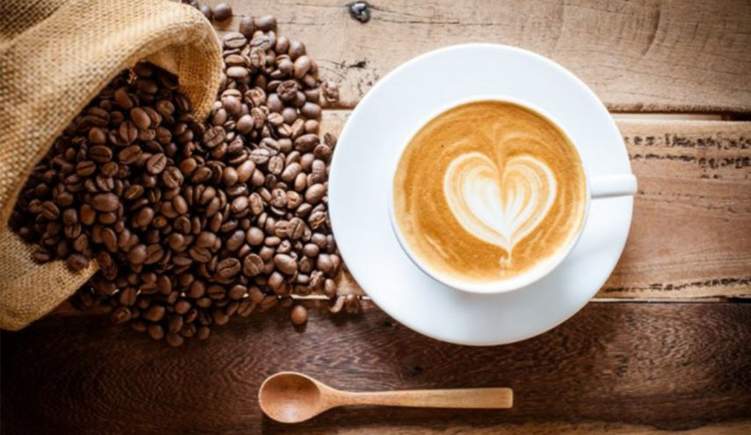 علمياً: القهوة تطيل العمر ولا تؤثر على ضغط الدم