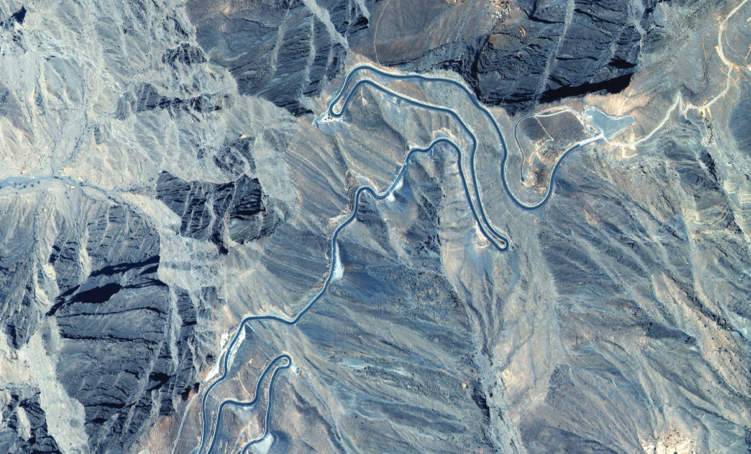 صورة فضائية توثق "جبل جيس" الأعلى إرتفاعاً في الإمارات