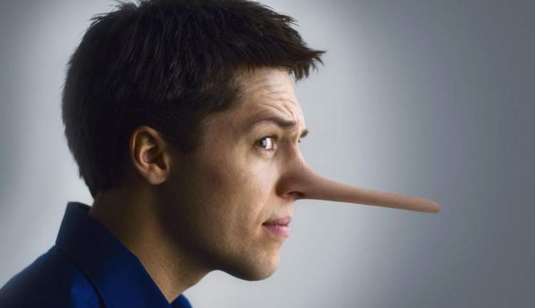 دراسة جديدة تكشف علامات الكذب عند الرجال