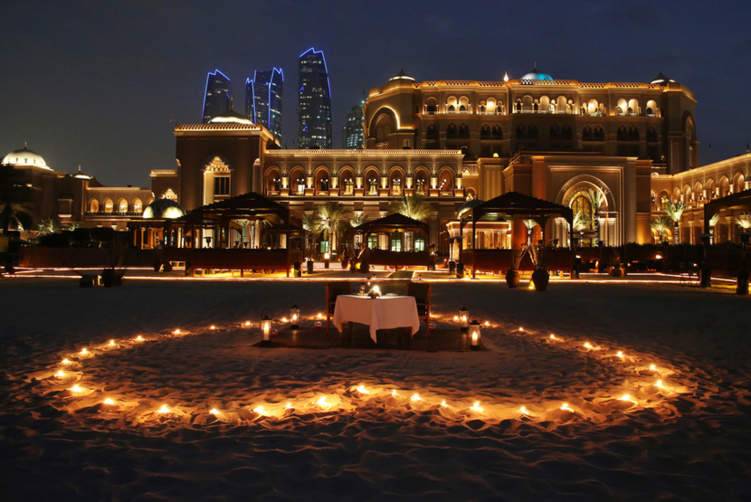 بمناسبة عيد الحب.. عروض رومانسية فاخرة في "قصر الإمارات"