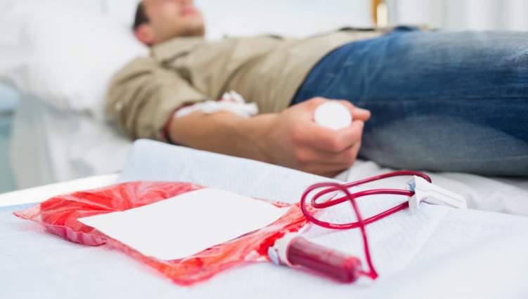 التبرع بالدم.. فوائد لا تخطر على البال