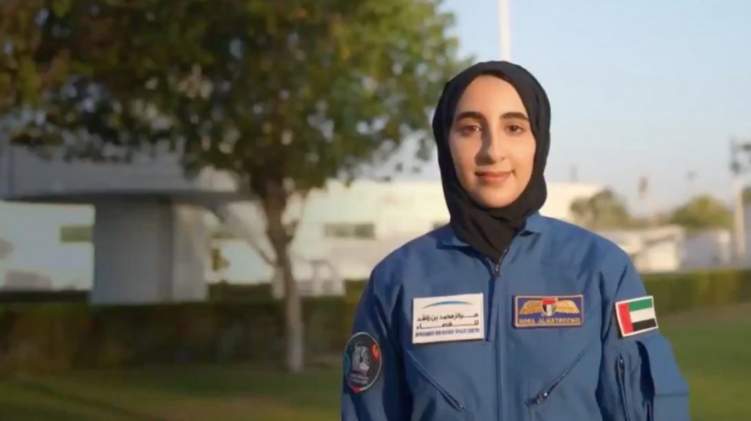 الإمارات ترسل أول امرأة عربية إلى الفضاء