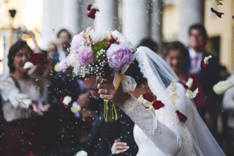 انتبه.. 6 تصرفات في حفلات الزفاف قد تؤدي لكارثة