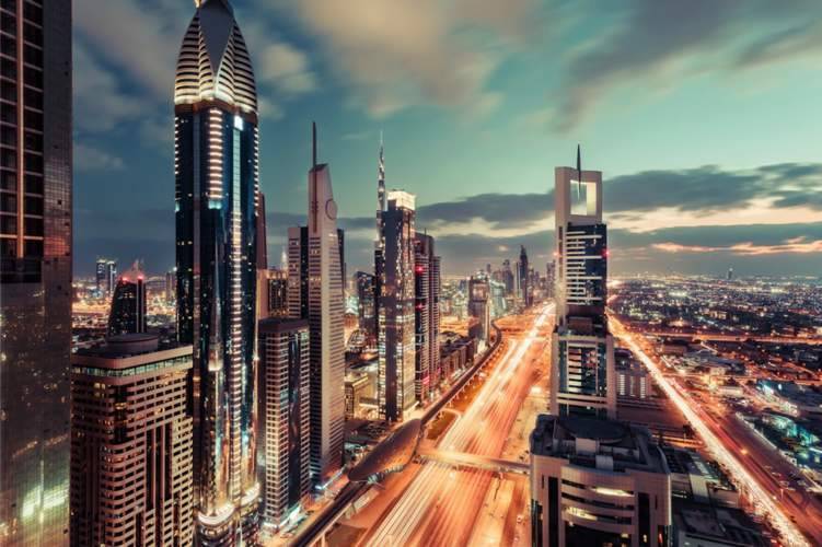 بالأرقام: سوق دبي العقاري يحقق أداءً استثنائياً
