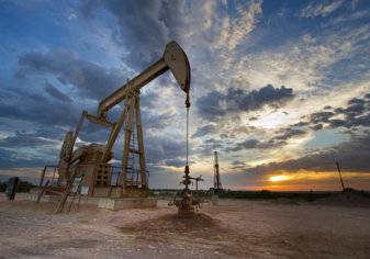 ارتفاع أسعار النفط بعد توقعات بخفض الانتاج من خارج أوبك