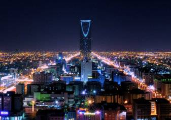وزير المالية السعودي: لا ضرائب علي الاموال التي يحولها المغتربين لبلدانهم