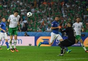 بالصور.. أيرلندا تهزم إيطاليا وتتأهل معها لثمن نهائي "يورو 2016"