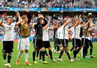 بالصور.. ألمانيا تتخطى سلوفاكيا وتتأهل لربع نهائي "يورو 2016"
