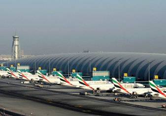 الإمارات الأولى عربياً في معدل حركة المسافرين