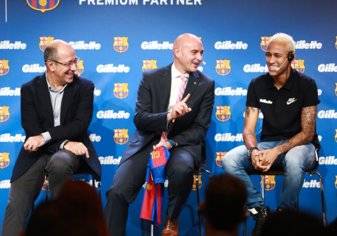 جيليت تعلن شراكة عالمية مع نادي برشلونة لكرة القدم
