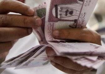 متوسط رواتب السعوديين في القطاع الخاص 4967 ريالا .. و1154 ريالا للأجانب