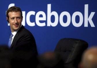 2.5 مليار دولار خسائر لفيسبوك بسبب كلمتين فقط
