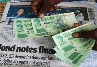زيمبابوي تصدر عملة شبيهة بالدولار الأمريكي
