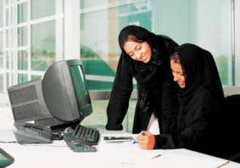 السعودية: إنشاء 4 وحدات صناعية ملائمة لعمل المرأة