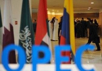تطمينات سعودية تنقذ أسواق النفط