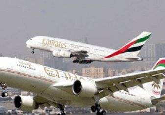 شركات الطيران الإماراتية تعلق رحلاتها إلى قطر