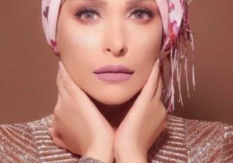 الصورة الأولى لأمل حجازي بعد ارتدائها الحجاب