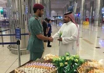 بالفيديو...هكذا استقبل مطار دبي السعوديين احتفالاً باليوم الوطني