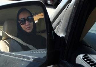 للمرة الثانية خلال أيام. . تهديد جديد للمرأة السعودية بسبب قيادة السيارات