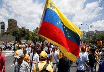 توقعات: التضخم في فنزويلا سيتجاوز 2300%