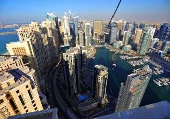 دبي تطلق أطول وأسرع خط تزحلق بالحبال في العالم