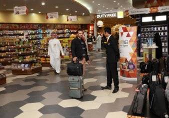 الإمارات: مطاعم الأسواق الحرة تخضع لـ"المضافة"