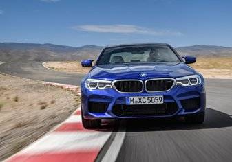 سيارة BMW M5 الجديدة: أبعاد ديناميكية جديدة