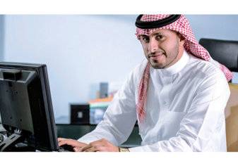 أناقة السعودي وعلاقته بالمدير ضمن مؤشر الأداء الوظيفي