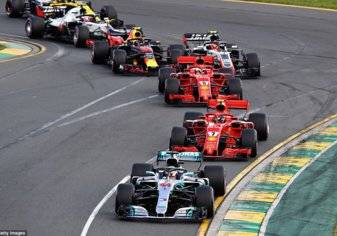 بالصور.. بداية نارية لسباقات "فورمولا 1" 2018