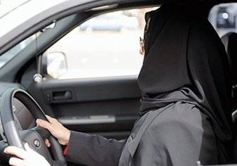 ما هي حقيقة اختيار ممثلة خليجية وجهاً إعلانياً لحملة قيادة المرأة السعودية للسيارة؟
