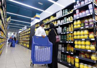 الإمارات: مطالب بإعفاء السلع الغذائية من "القيمة المضافة"