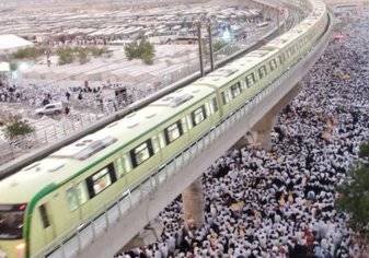 السعودية ترفع أسعار تذاكر القطار والطيران للحجاج