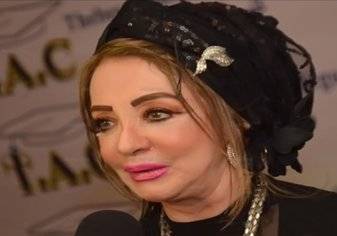 الممثلة المصرية شهيرة تبكي وهي تتحدث عن زوجها محمود ياسين (فيديو)