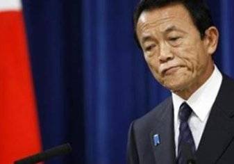 وزير ياباني يتخلى عن راتبه... والسبب؟