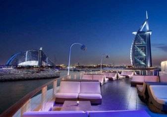 دبي تخفّض رسم مبيعات المنشآت الفندقية 3%