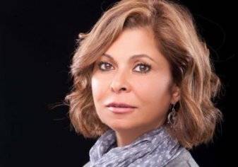 فنانة مصرية: "أمي كل ما تشوفني تقول لي ربنا يتوب عليكي" (فيديو)