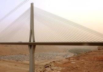 ما هي حقيقة إغلاق الجسر المعلق في الرياض؟