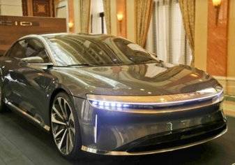 سيارة لوسيد اير الكهربائية تظهر لأول مرة في السعودية (صور)