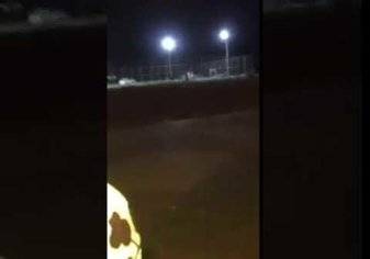 بلدية عفيف تخالف سائق بعد ما فعله بسيارته في ملعب بالمحافظة  (فيديو)