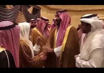 بالفيديو.. مُسن يفاجئ ولي العهد السعودي بهذا الطلب