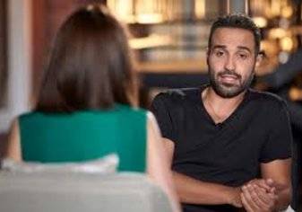 الممثل المصري أحمد فهمي يكشف تفاصيل القبض عليه بسبب فيلم: "قلت لهم أنا عيل تافه" (فيديو)