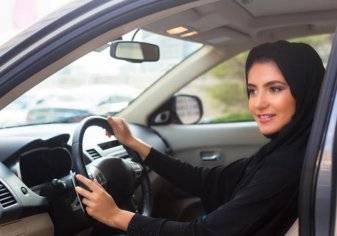 كم رخصة أصدرها المرور السعودي للنساء منذ تفعيل أمر السماح للمرأة بقيادة السيارة؟