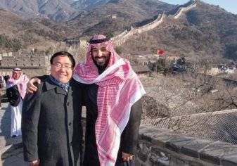 بالصور.. جولة ولي العهد السعودي فوق سور الصين العظيم