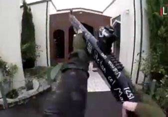 صدمة وغضب بعد "مذبحة المصليين" في نيوزيلندا (فيديو)