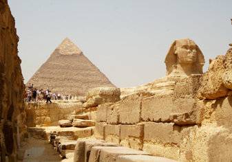 ما حقيقة بيع مصر للمباني التاريخية؟