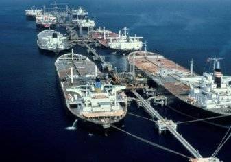 السعودية تخفض أجور حاويات النفط لـ 57.5% في أكبر موانئها