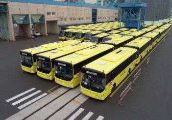 حافلات جديدة تصل إلى السعودية لتنضم لأسطول النقل المدرسي (صور)