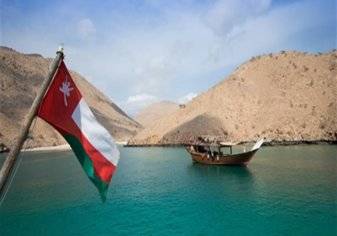 تراجع عدد الوافدين في سلطنة عمان لـ 44%