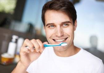 ما علاقة تنظيف الأسنان بصحة القلب؟